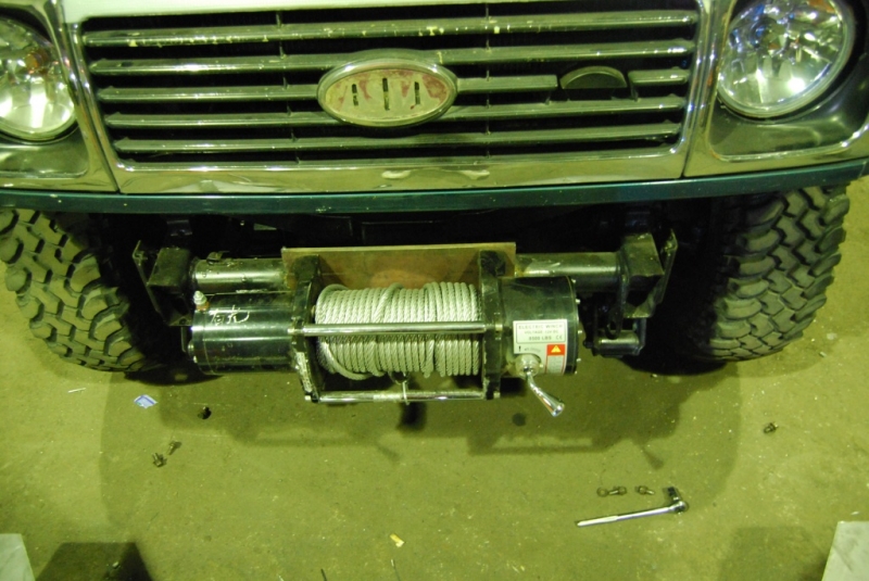 Лебёдка на стадии установки