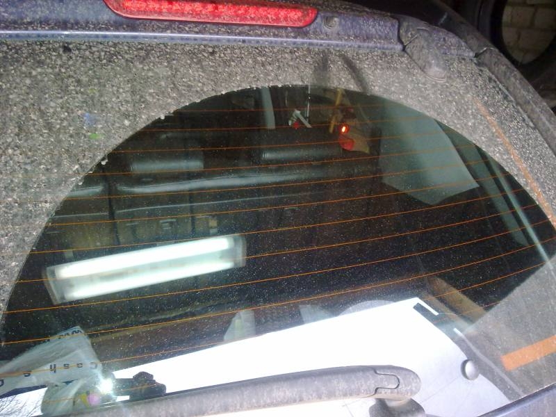 Sportage KM rear window