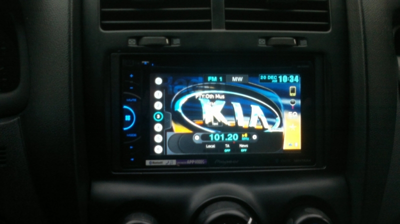 Магнитола Pioneer AVH-X2600BT