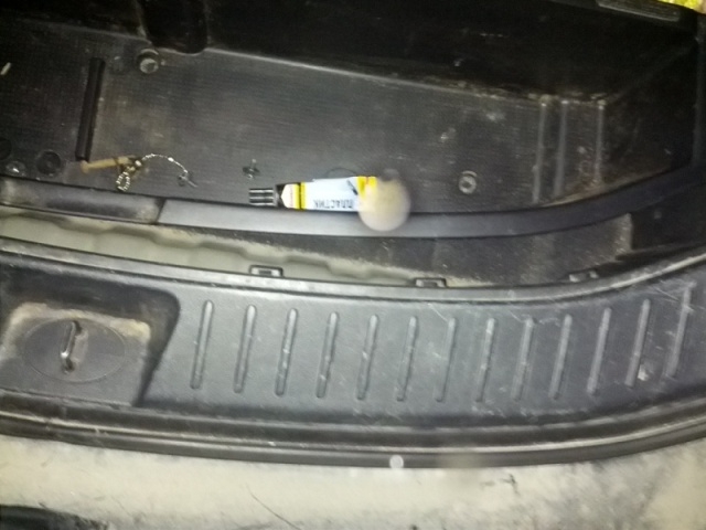 5  берем изнутри снизу и толкаем вверх