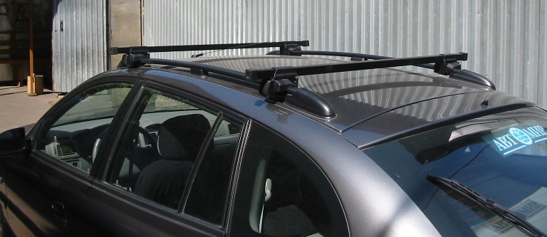 багажник "Муравей" на рейлингах Киа Рио