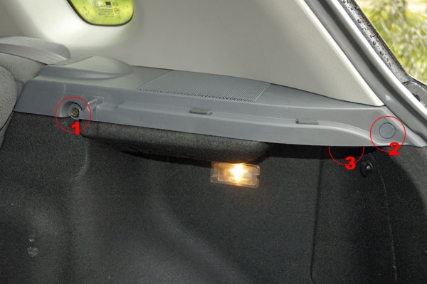 С/у задних динамиков в Cerato HB (1)