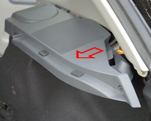 С/у задних динамиков в Cerato HB (8)