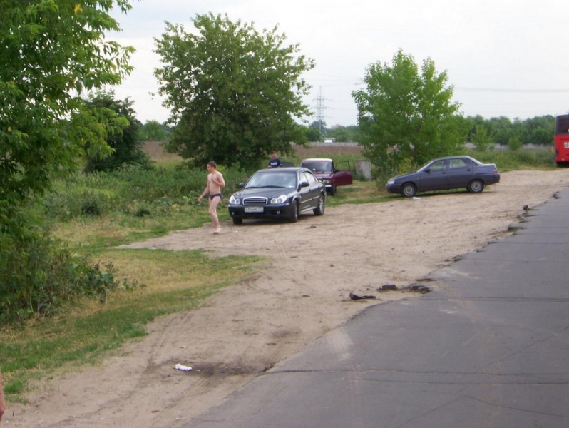 напротив самого озера