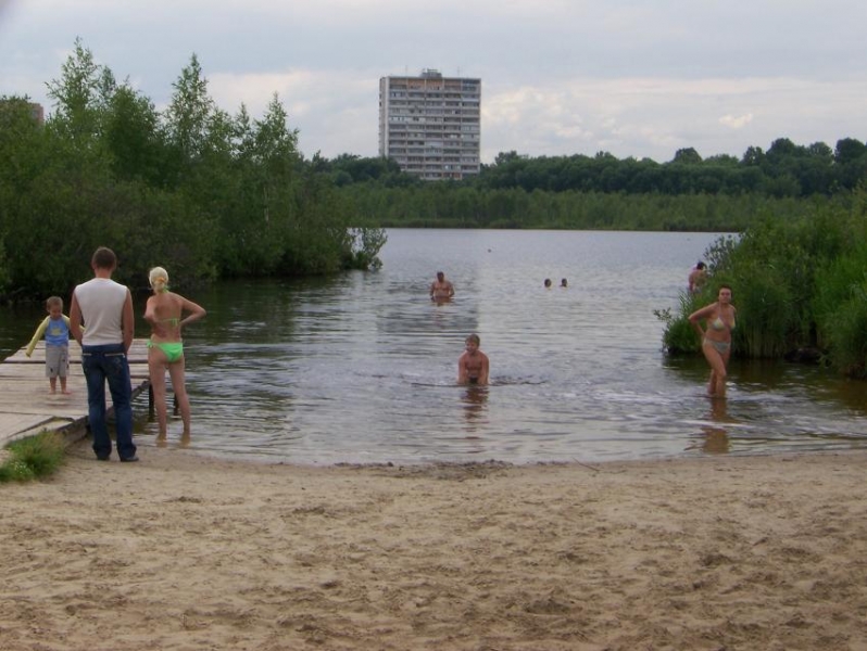 берег озера