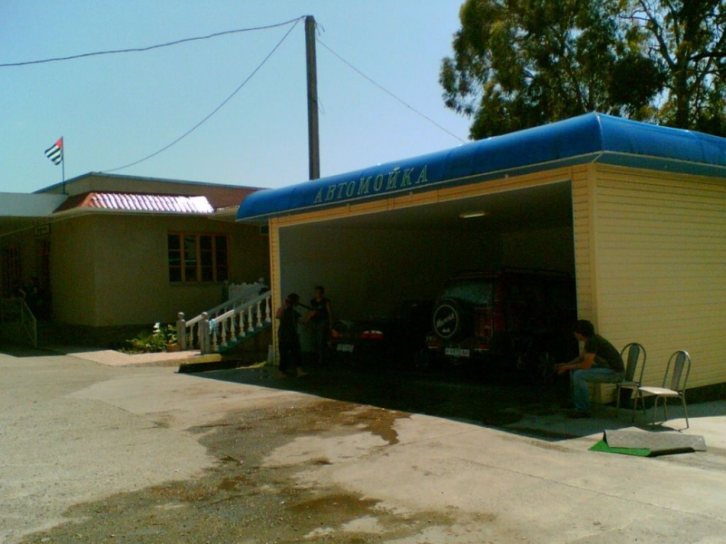 Классная автомойка в Абхазии