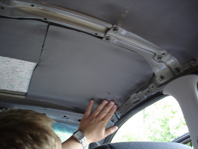 снятие потолка и проклейка тепло-шумоизоляцией