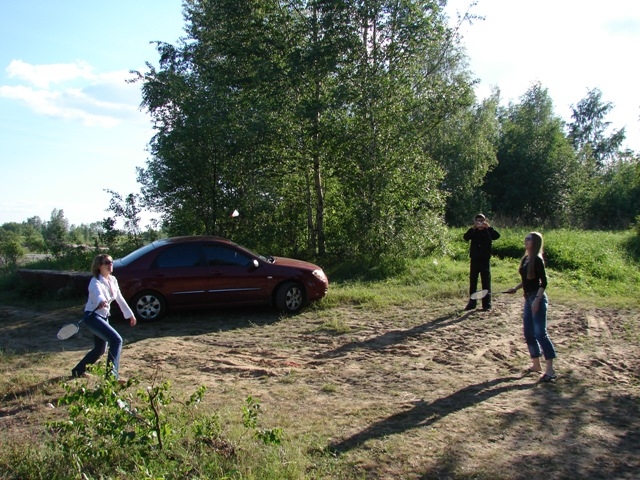 а также играя в бадминтон