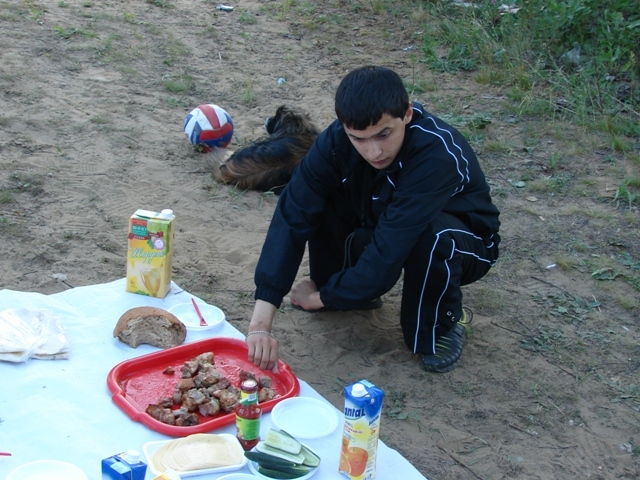 BAHSHA медитирует на шашлык