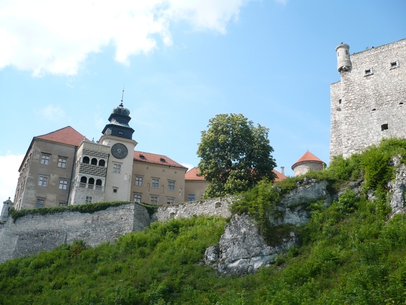 Пескова Скала