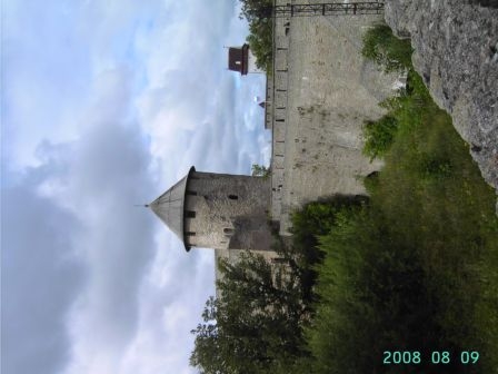 двенадцать