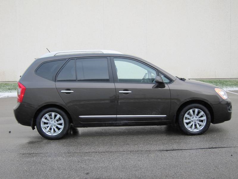 2011-kia-rondo jm 005-3906